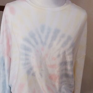 NWT- Elodie Multicolor Tie-Dye Long Sleeve Top